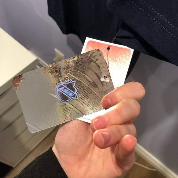 Authentic Habs shirt - Picture 4 of 4